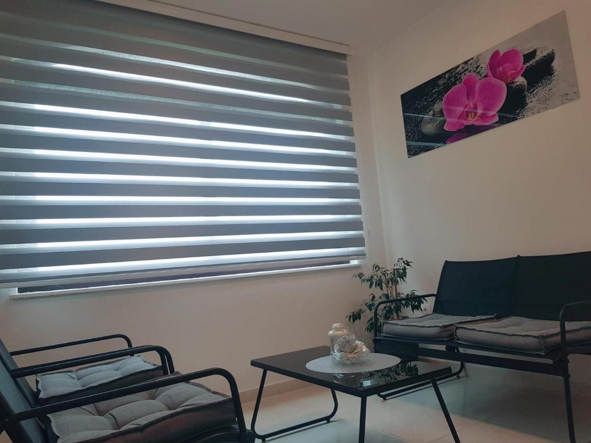 Apartman Tessa Vela Luka Eksteriør billede