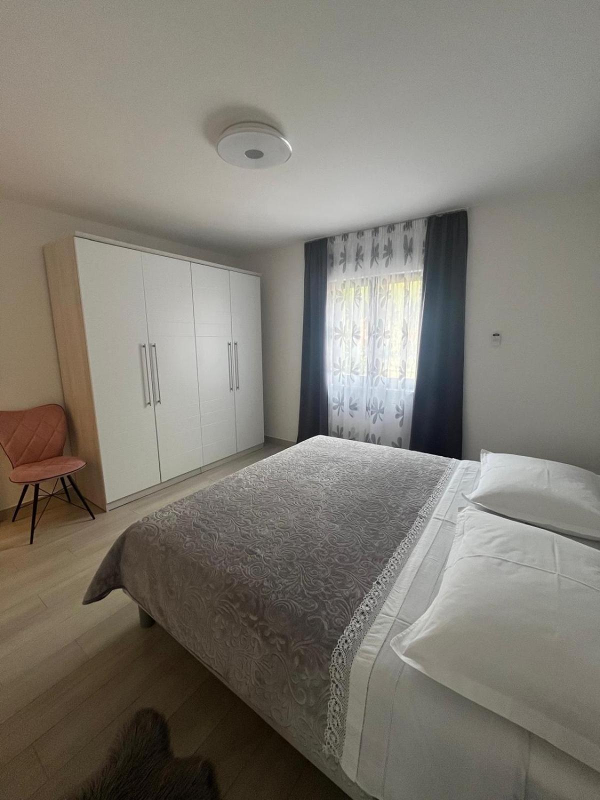 Apartman Tessa Vela Luka Eksteriør billede