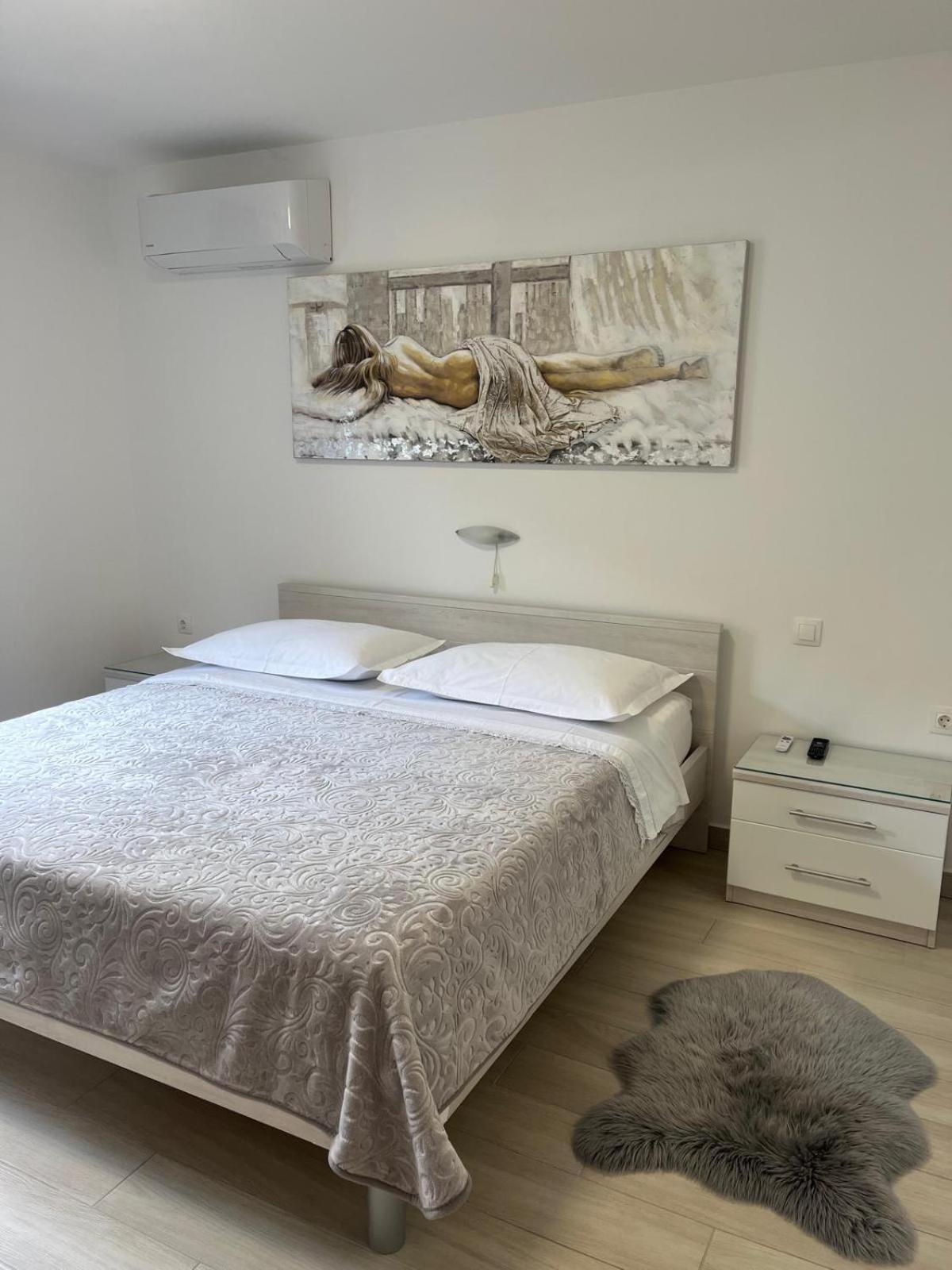 Apartman Tessa Vela Luka Eksteriør billede